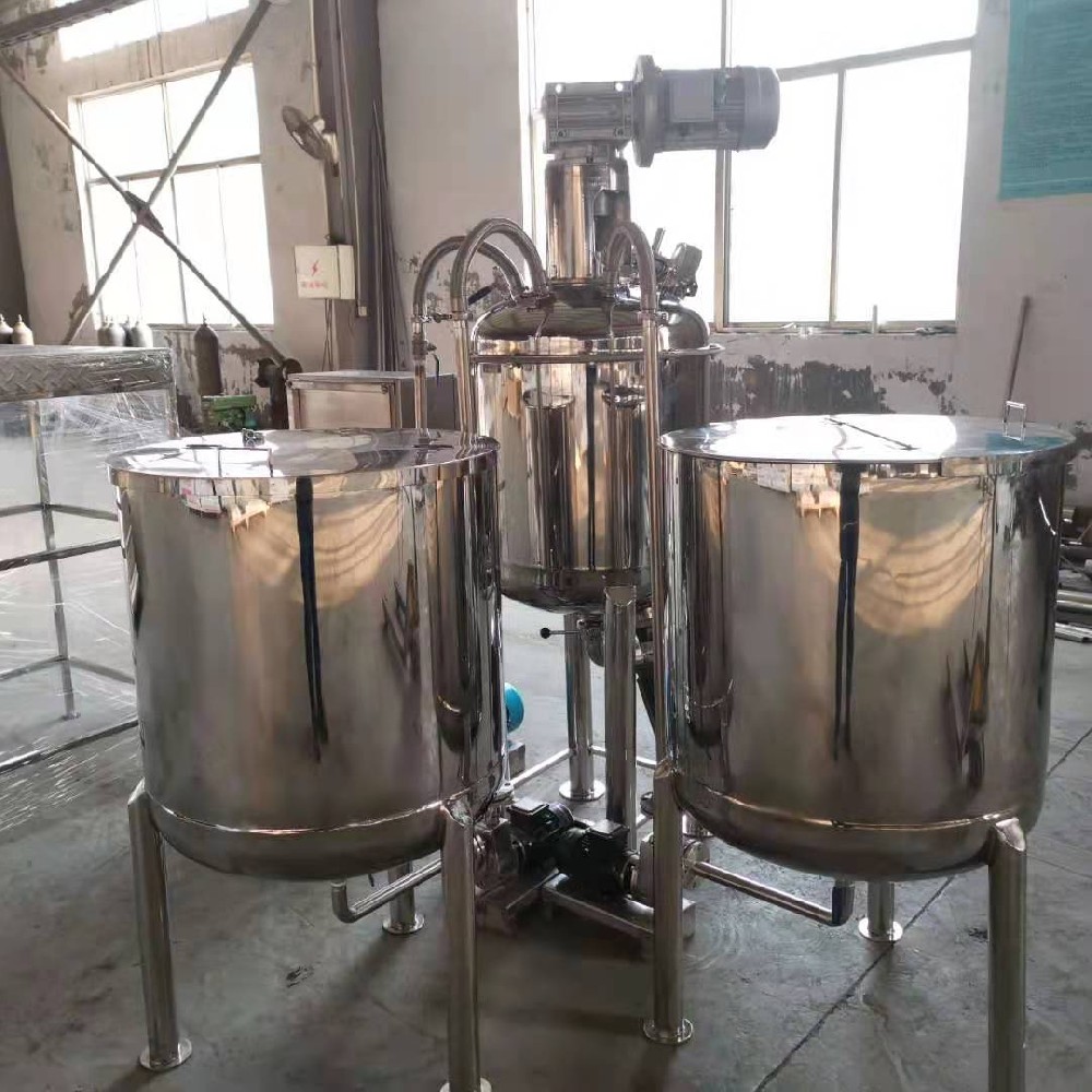 醫藥行業整套攪拌設備生產線帶乳化帶溫控安裝調試完成，投入使用！