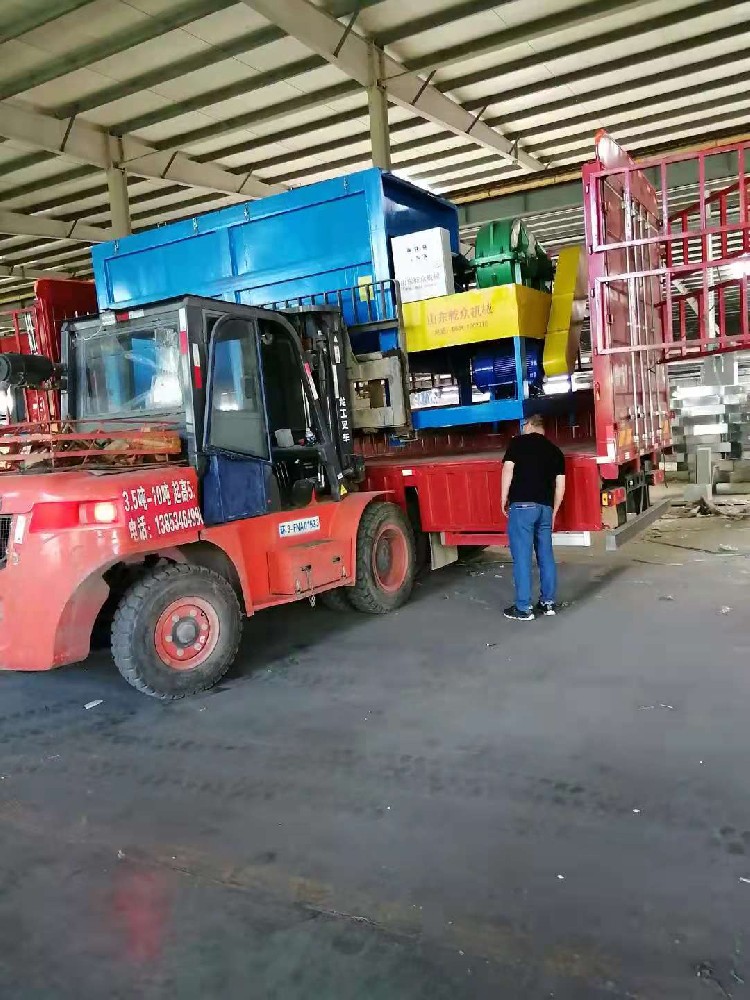 1000KG臥式干粉攪拌機(jī)自動稱重帶包裝帶螺旋上料機(jī)